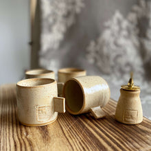 Cargar imagen en el visor de la galería, Pack 4 Tazas Espresso + Dispensador