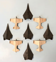 Cargar imagen en el visor de la galería, Aviones de papel