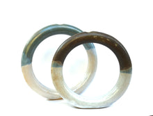 Cargar imagen en el visor de la galería, Floreros circulares (par)