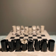 Cargar imagen en el visor de la galería, Ajedrez Abstracto (Kylindros)