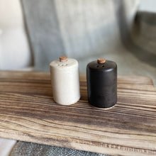 Cargar imagen en el visor de la galería, Salero & Pimentero