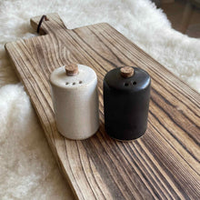 Cargar imagen en el visor de la galería, Salero & Pimentero