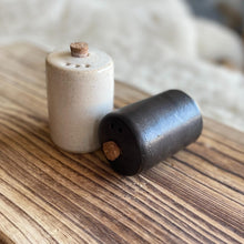 Cargar imagen en el visor de la galería, Salero & Pimentero